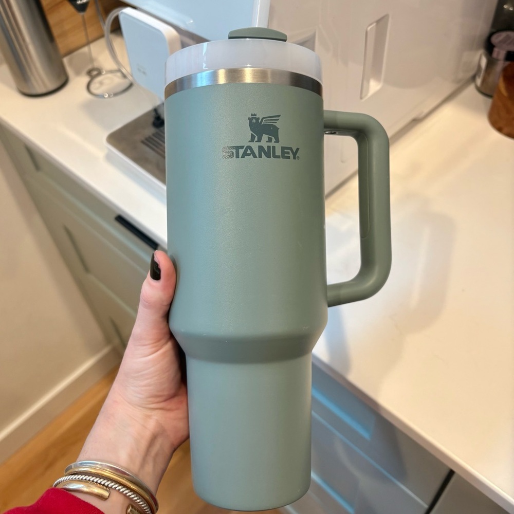 Stanley Quencher H2.0 Tumbler 40 oz